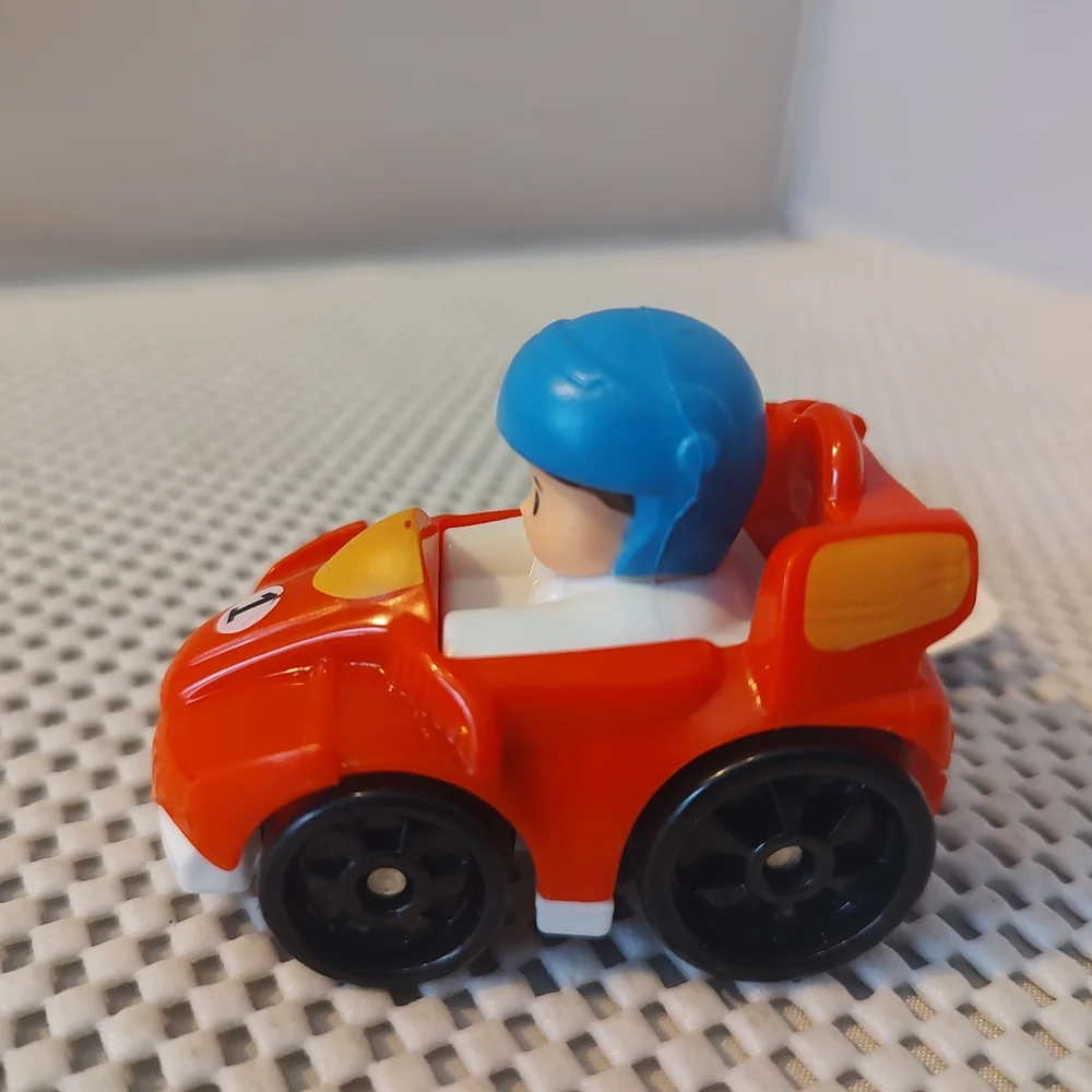 Little People Wheelies Race Car Red NWT 2015 Mattel Fisher Price